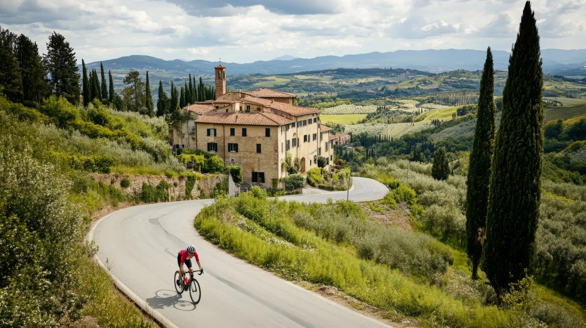 Castello di Vecchienna nel paesaggio
